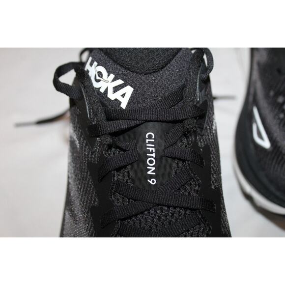 NIB HOKA ONE ONE‎ MEN'S CLIFTON 9 BWHT BLACK WHITE RUNNING SNEAKERS - Picture 6 of 7